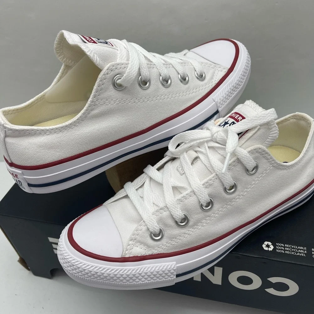 CTAS WMNS Chuck Taylor All Star LOW TOP SHOE
M7652C Black/White Sneakers - Picture 11 of 16